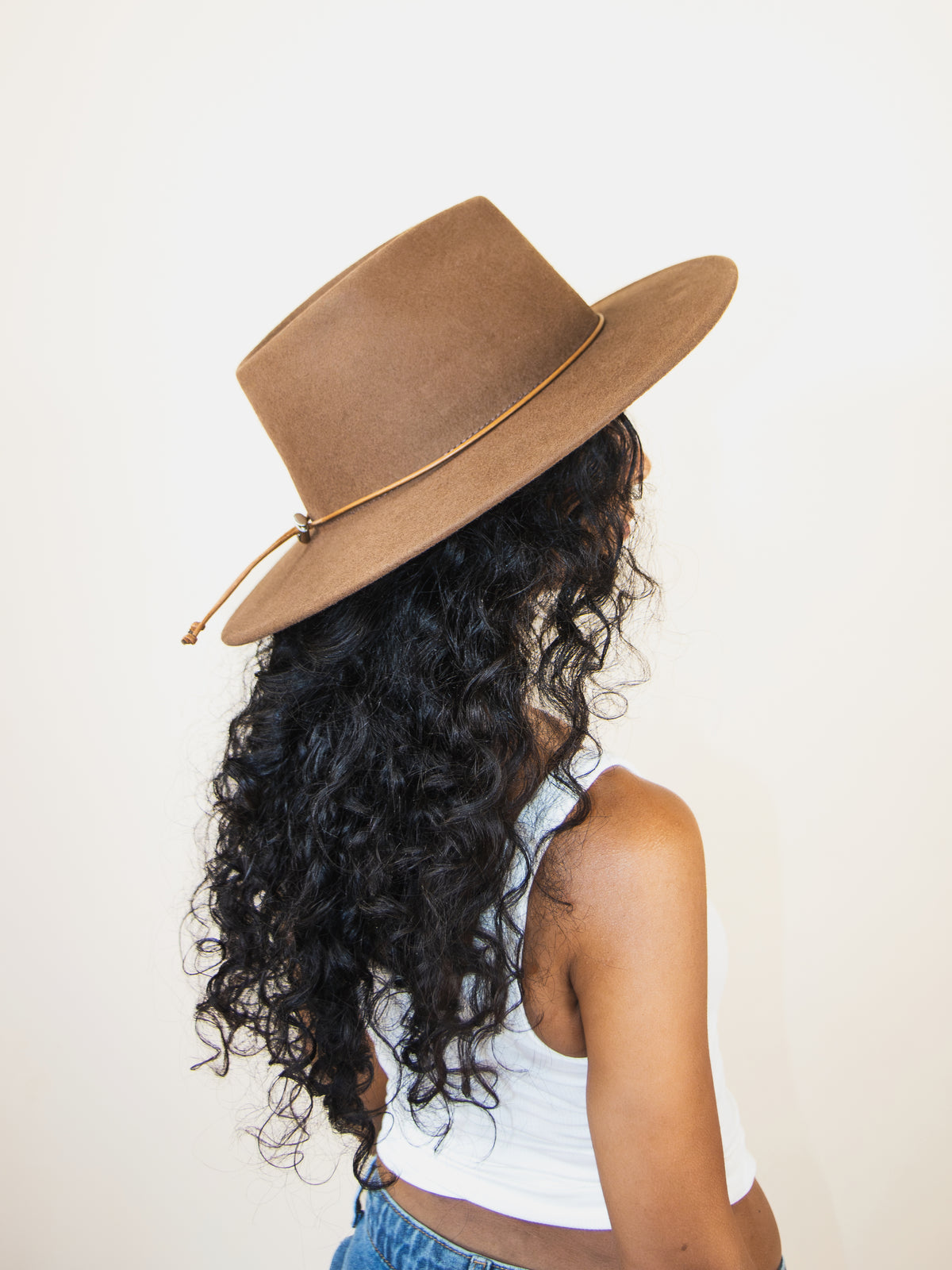 Lily - Mocha